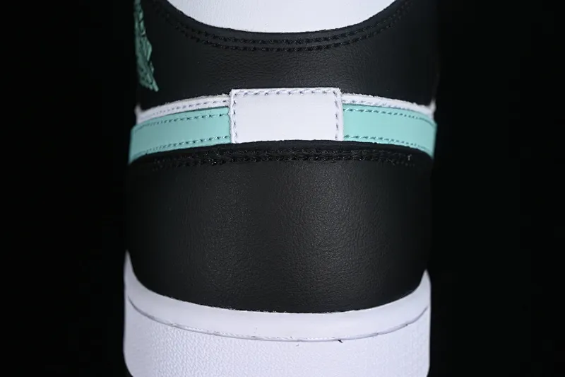 All categories Air Jordan Jordan series basketball shoes Air Jordan 1 Mid Air Jordan 1 Mid AJ1 Joe 1 white black green Chinese culture and leisure sneakers DQ8426-103